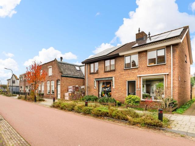 Maerten van Heemskerckstraat 168, 1965GH, Heemskerk, Noord Holland 1965GH