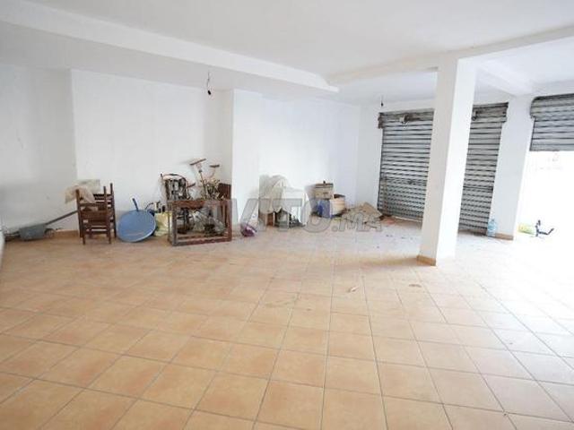 Magasain à vendre à Oued Laou