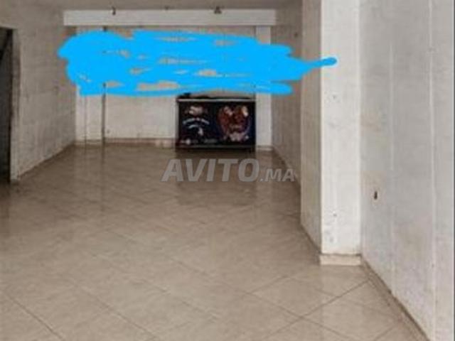 Magasin neuf au quartier 2mars 118m2