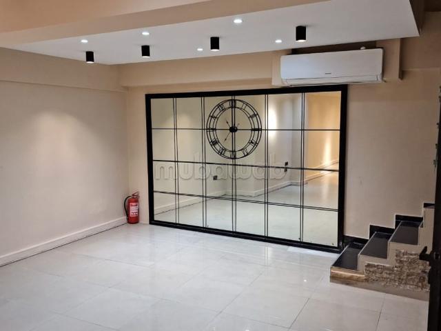 Magasin avec soupente a louer 160m² Maarif