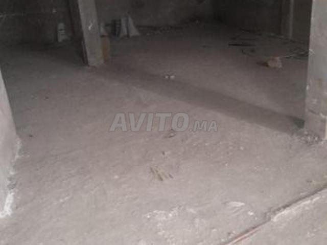 Magasin avec une cave