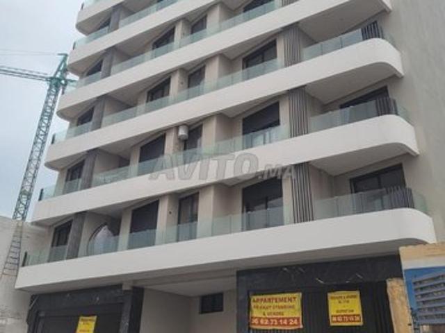 Magasin a ain sebaa 171m2 et soupente 48