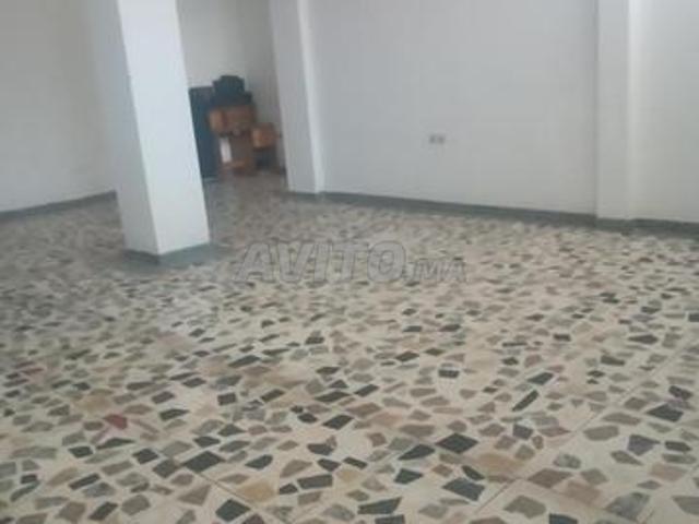Magasin a gzenaya zone industrielle