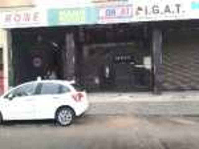 Magasin a louer
