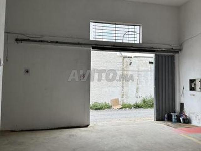 Magasin à louer Ghboula