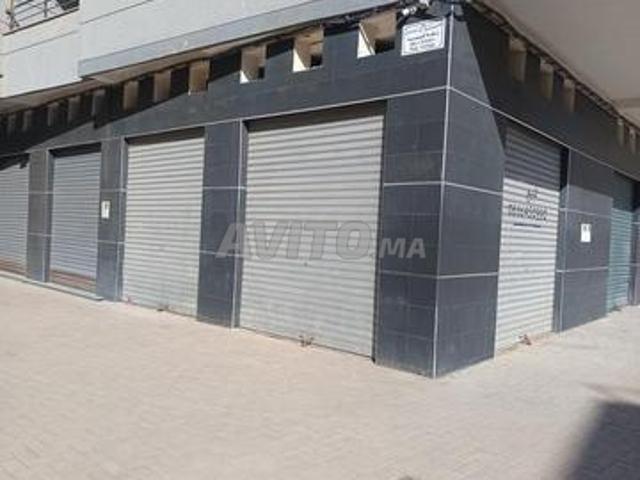 Magasin à vendre avec deux façades