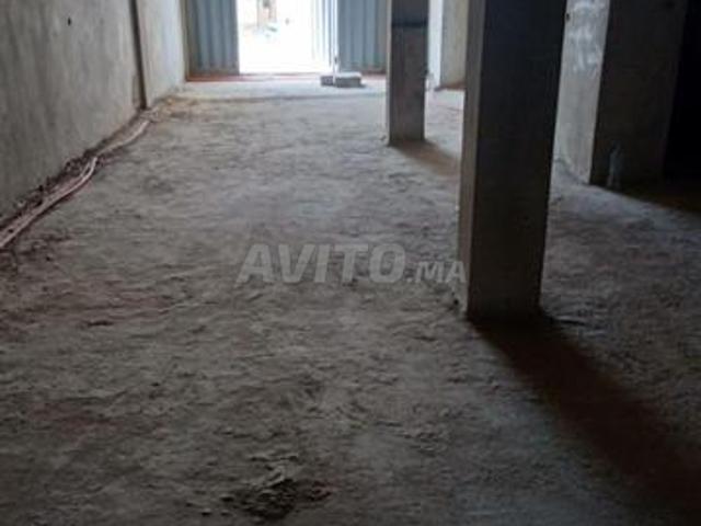 Magasin à vendre à Chams Al Madina