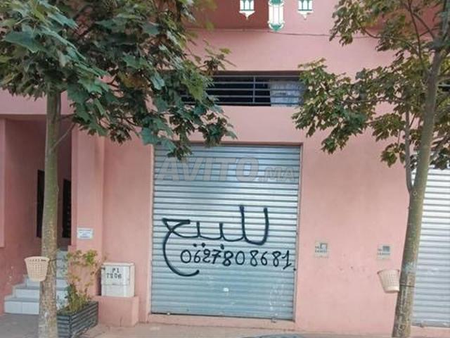 Magasin à vendre à Marrakech, 34 m² avec mezzanine, prix négociable