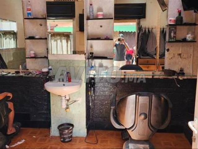 Magasin à vendre dans le quartier Al Akkari