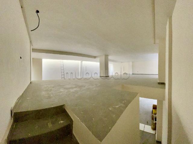 Magasin a Vendre quartier Palmier