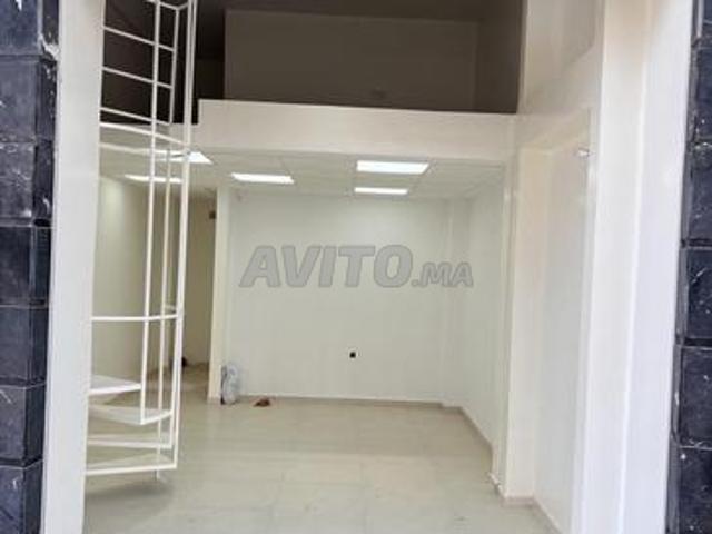 Magasin à vendre Résidence Touahri 14