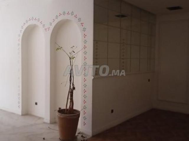 Magasin aménagé près des hôpitaux 90m2