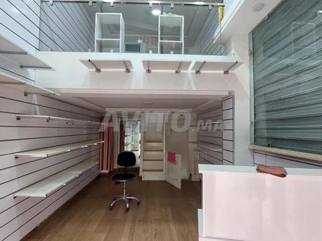 Magasin bien équipé à vendre double façades