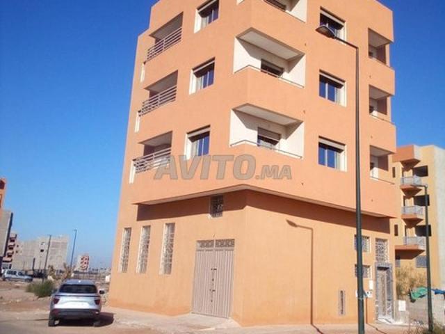 Magasin commercial à louer situé à Azzouzia 2