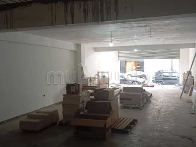 Magasin commercial neuf au quartier 2mars 120m2