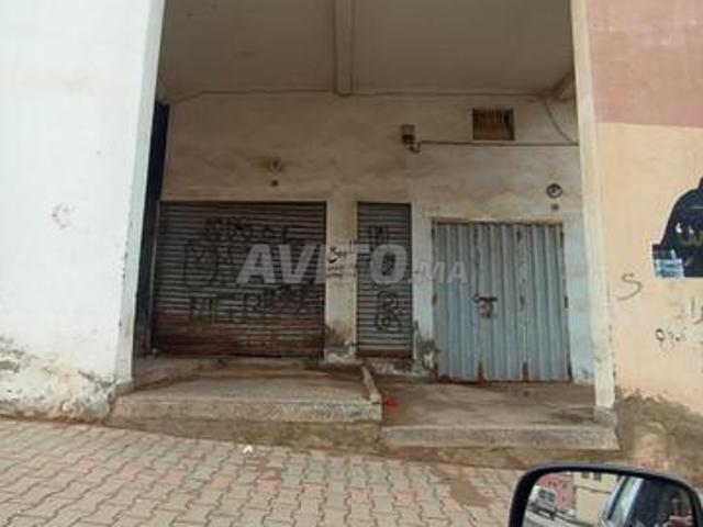 Magasin commercial titré à vendre