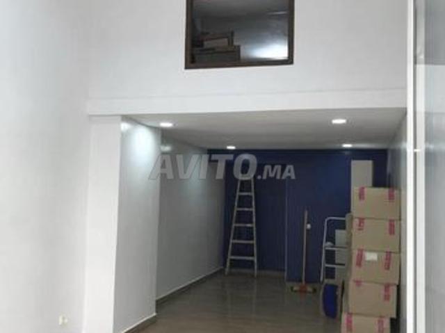 Magasin en Location Roches Noires