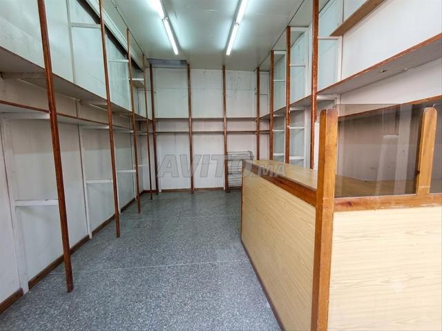 Magasin Saroute 24m² à Derb Omar Quiseria Safraoui