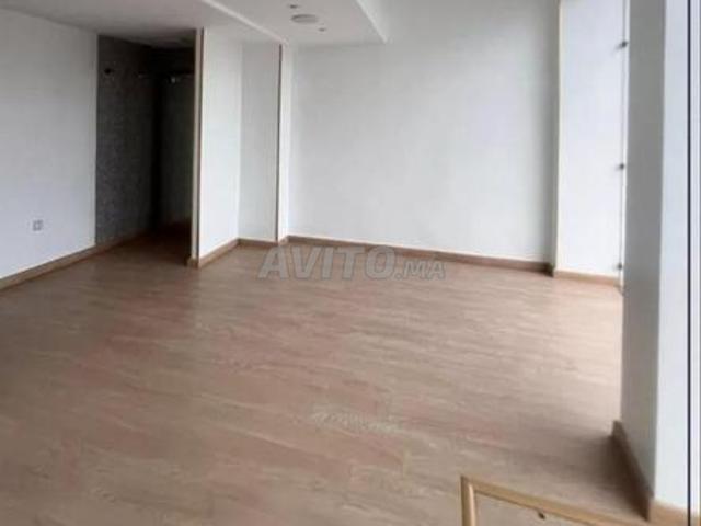 Magasin situé en face du lycée Lyautey