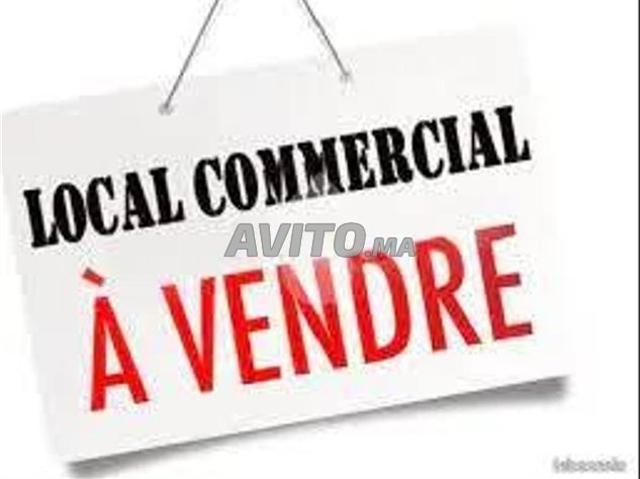 Magasin 48m à vendre