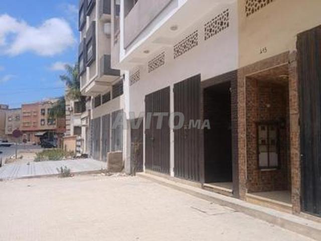 Magasin 90m à vendre