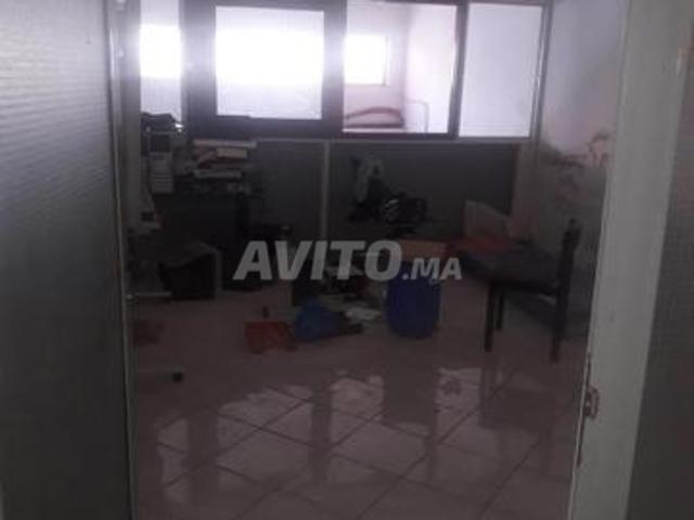 Magasins à louer/vendre. تجاري الكراء/للبيع