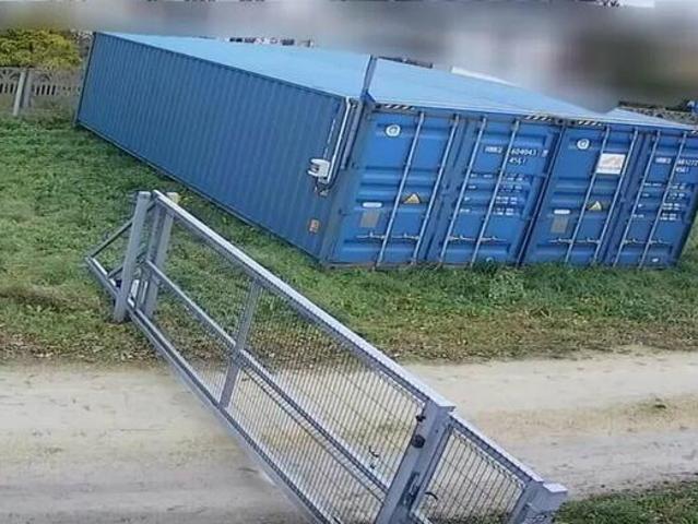 Magazyn Kontener Schowek Garaż Self Storage 30m² Miejsce