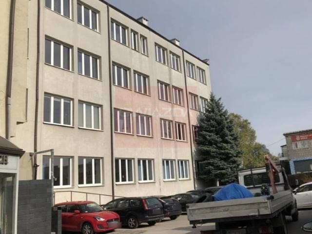Wynajmę magazyn 245 m² z rampą i nośnością 1000kg/m²