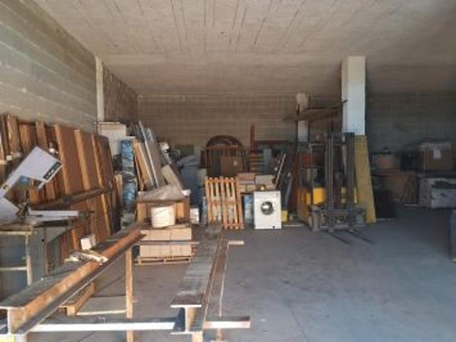 Magazzino C2 a Finocchio Via Barrali