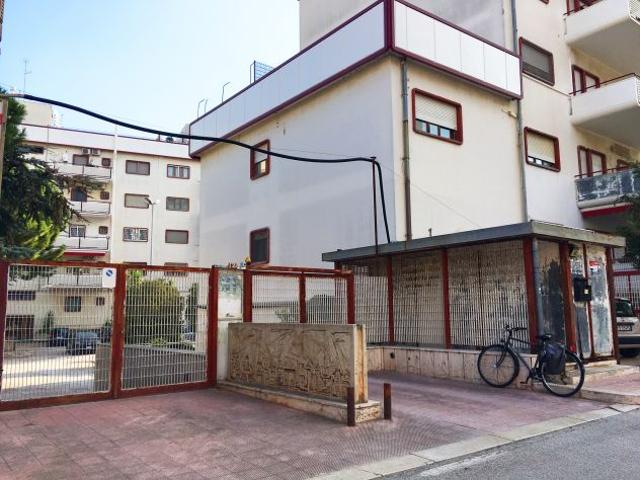 Magazzino Deposito Via Schuman/S.Pasquale alta
