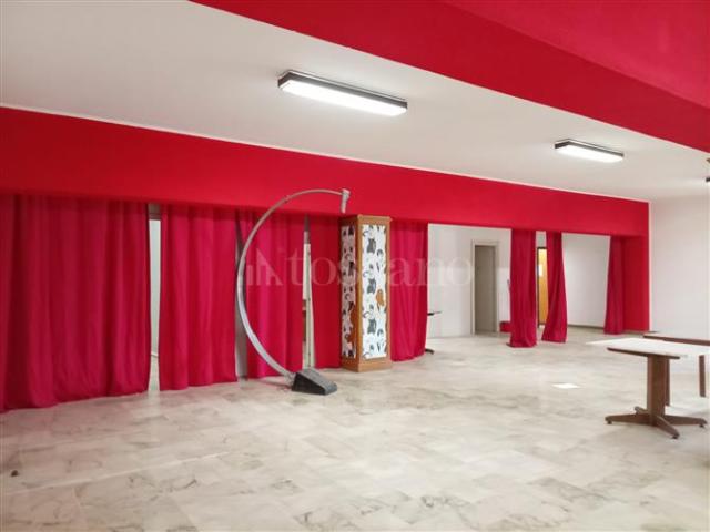 Magazzino di 600 mq a Pallavicino, Villaggio Ruffini, Cardillo, Inserra Palermo
