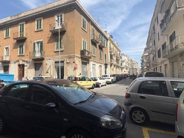 Magazzino in affitto a Messina