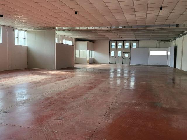 Magazzino in affitto a Misano Adriatico