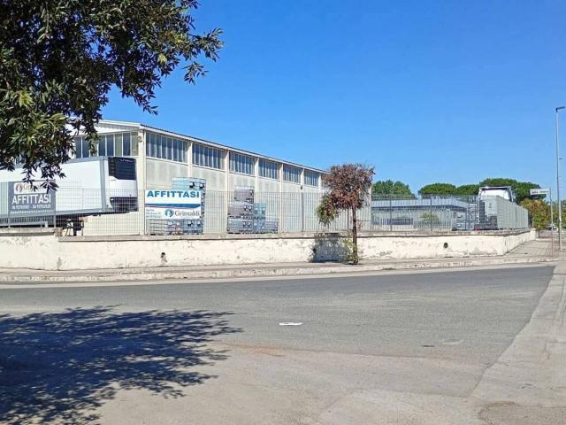 Magazzino in affitto a Aprilia