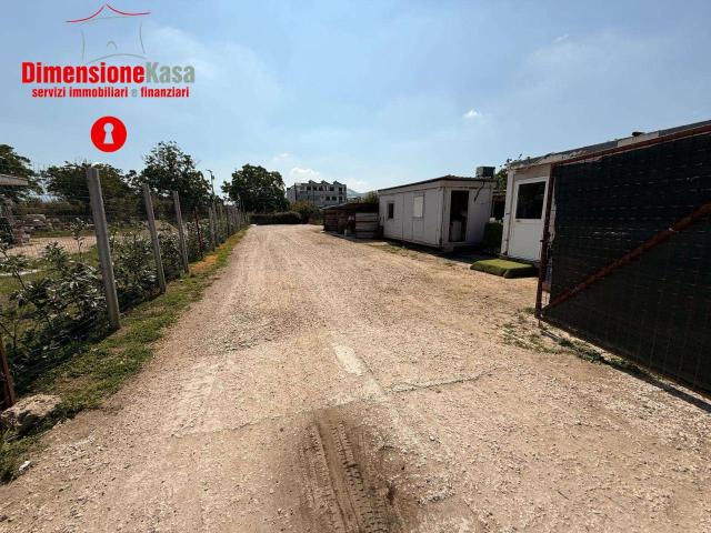 Magazzino in affitto a Camposano