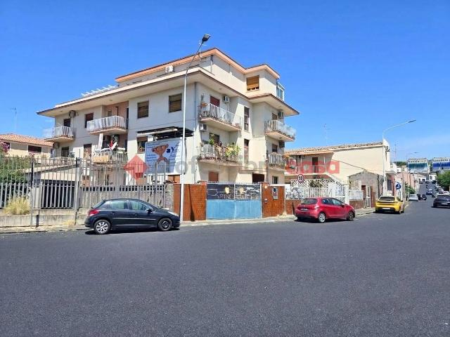 Magazzino in affitto a Catania