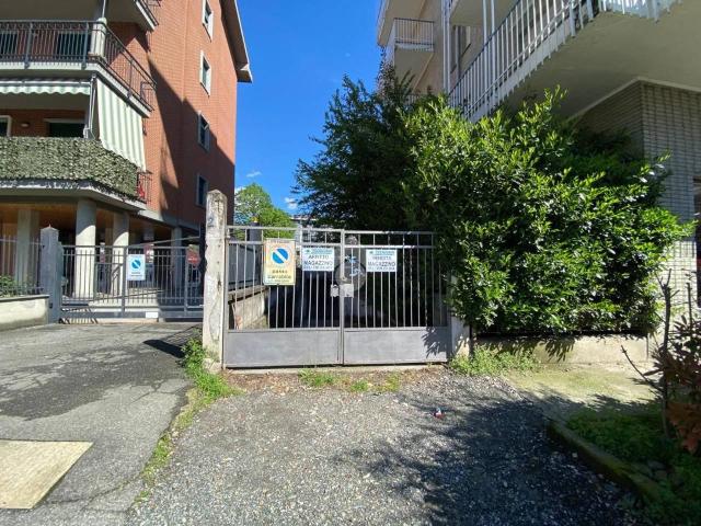 Magazzino in affitto a Collegno
