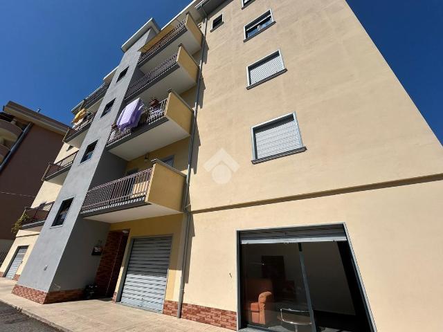 Magazzino in affitto a Corigliano Rossano