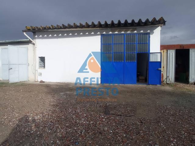 Magazzino in affitto a Empoli, Cortenuova