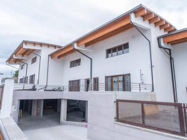 Magazzino in affitto a Frascati