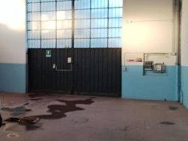 Magazzino in affitto a Imola