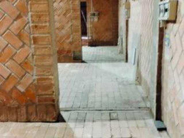 Magazzino in affitto a Langhirano