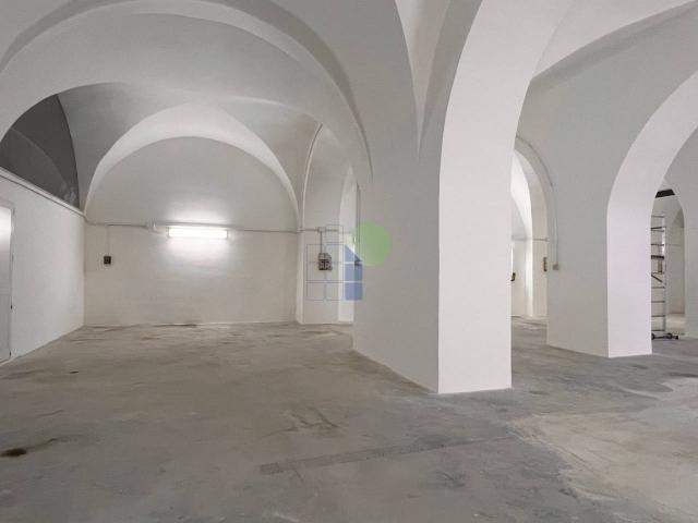Magazzino in affitto a Livorno