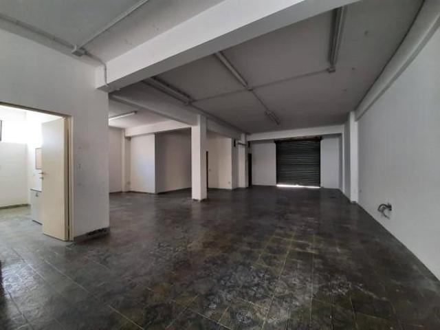 Magazzino in affitto a Pesaro