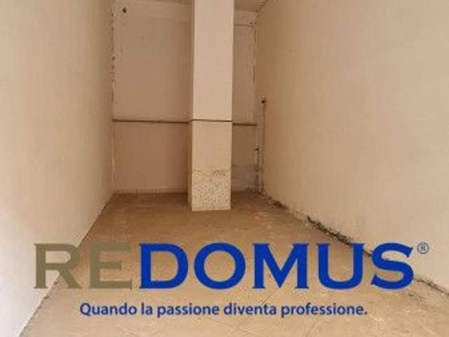 Magazzino in affitto a Pomigliano D'Arco