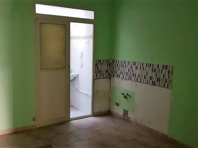 Magazzino in affitto a Reggio Calabria