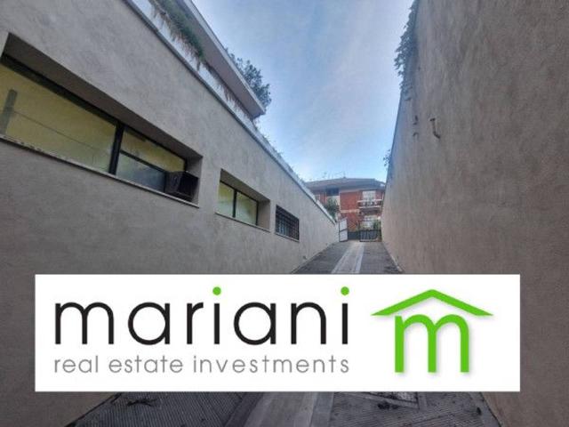 Magazzino in affitto a Roma