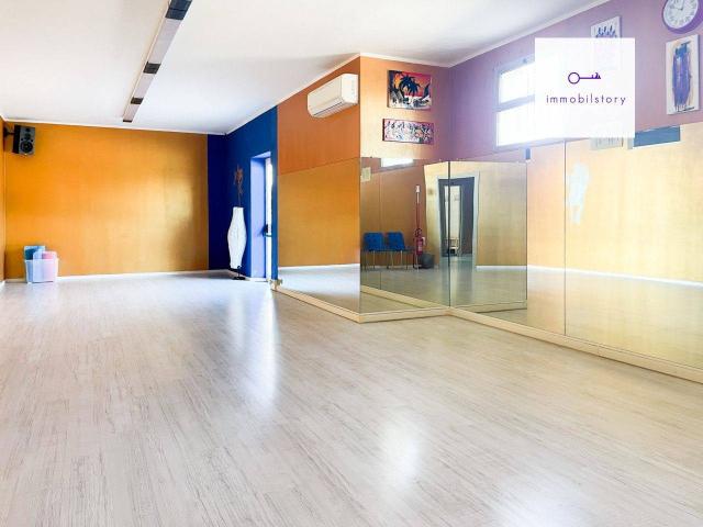 Magazzino in affitto a Solesino