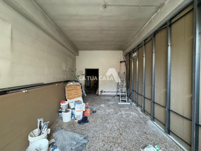 Magazzino in Affitto a Verona
