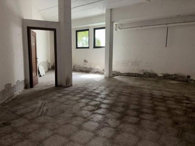 Magazzino in affitto a Villafranca Di Verona